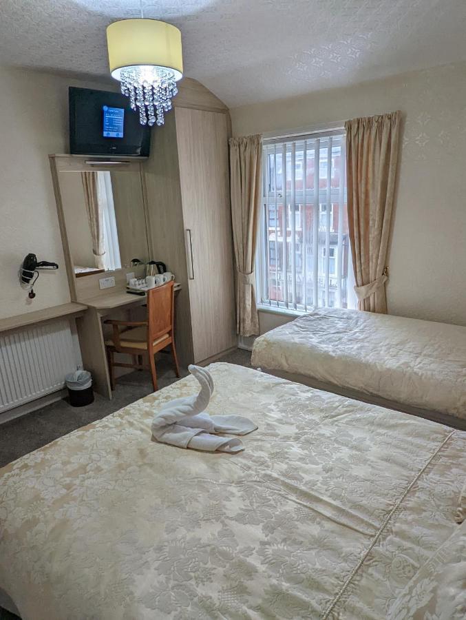 The Stafford Panzió Blackpool Kültér fotó